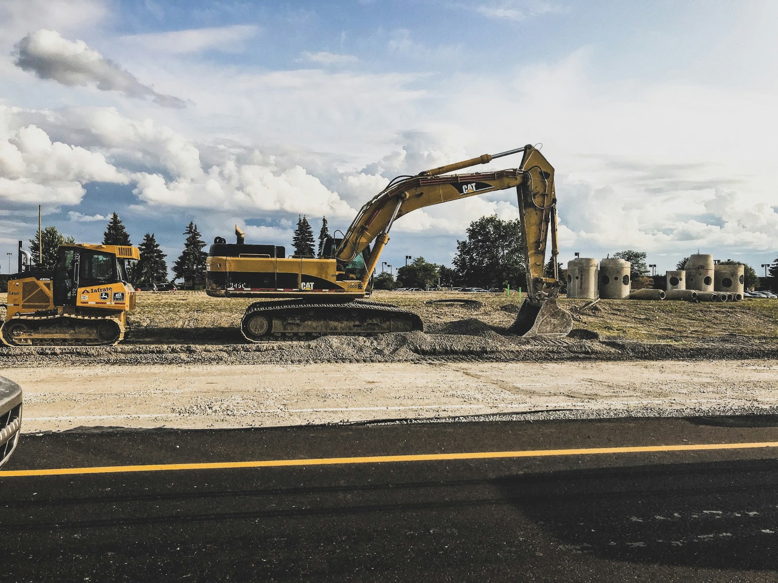 Excavation — Fouilles & fondations